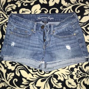 American Eagle Denim Shorts ☀️